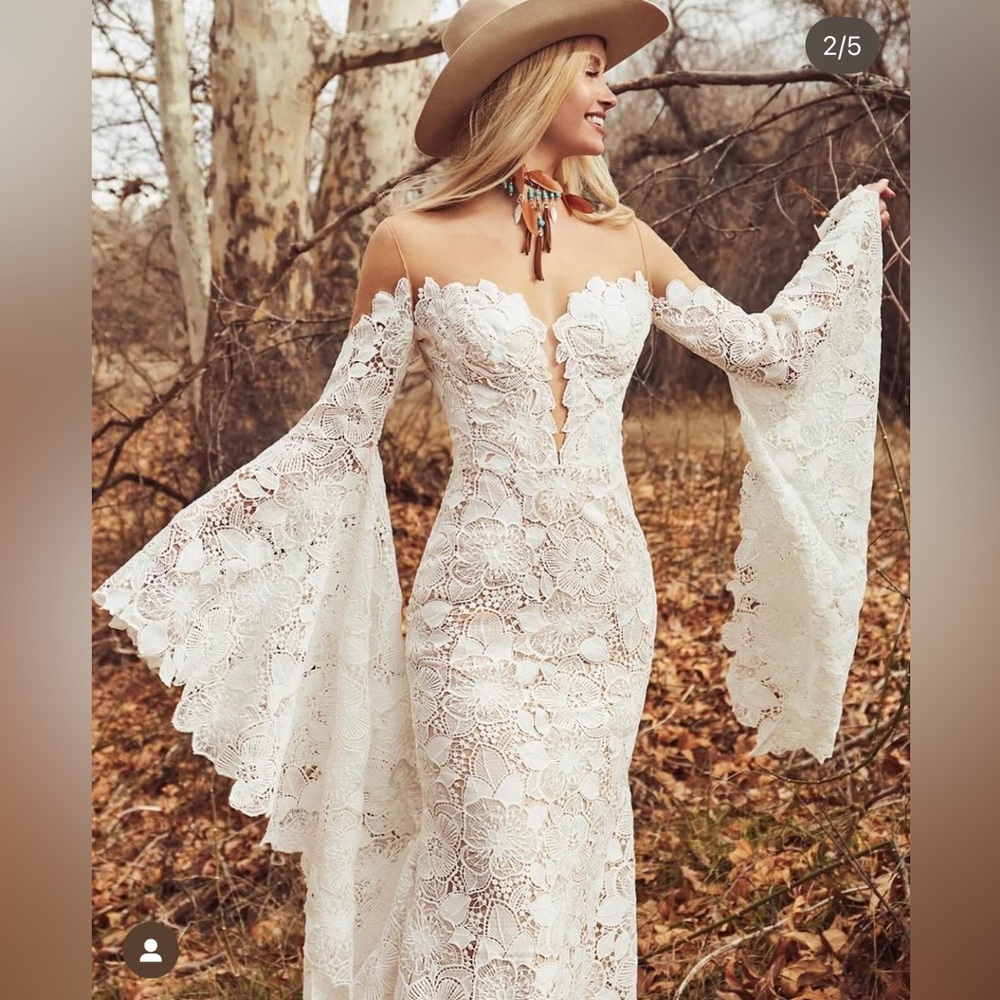 New Calla Blanche La Perle Stevie Wedding Dress
